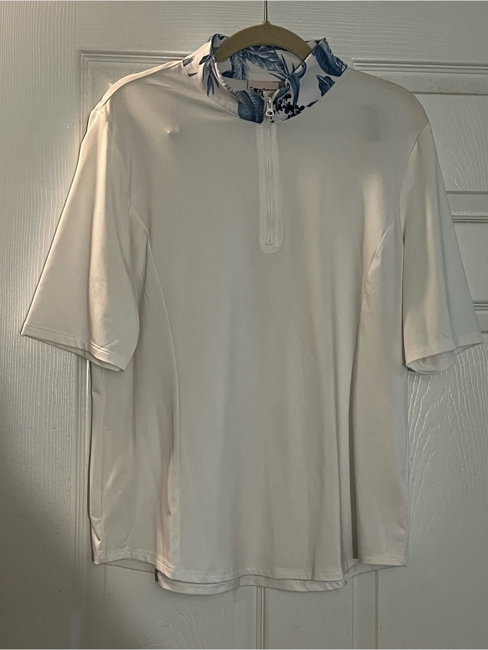 Tommy Bahama Women's Active Floral 1/4 Zip Golf Polo Shirt